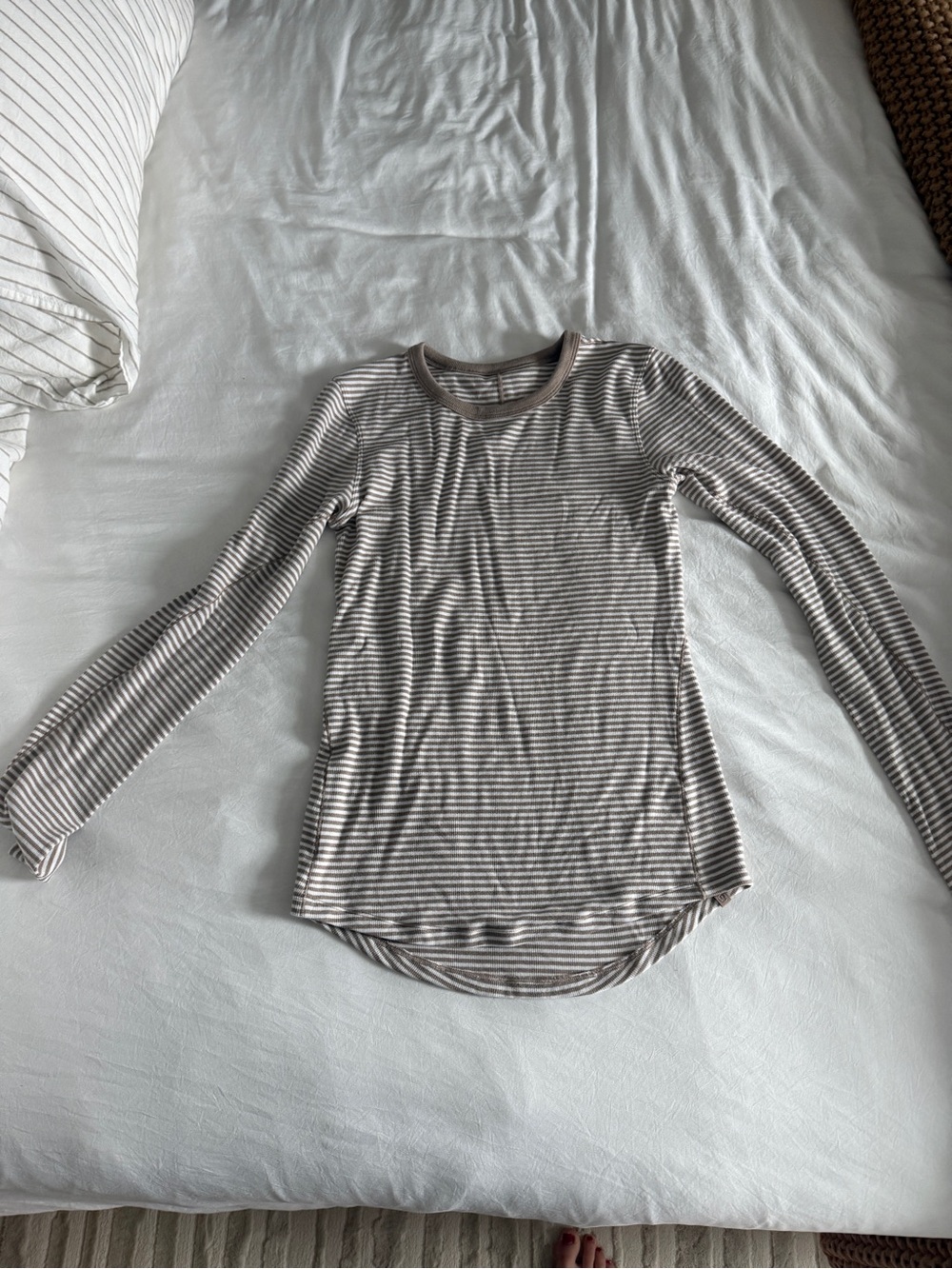lululemon athletica Long Sleeve Striped Tee in White and Tan